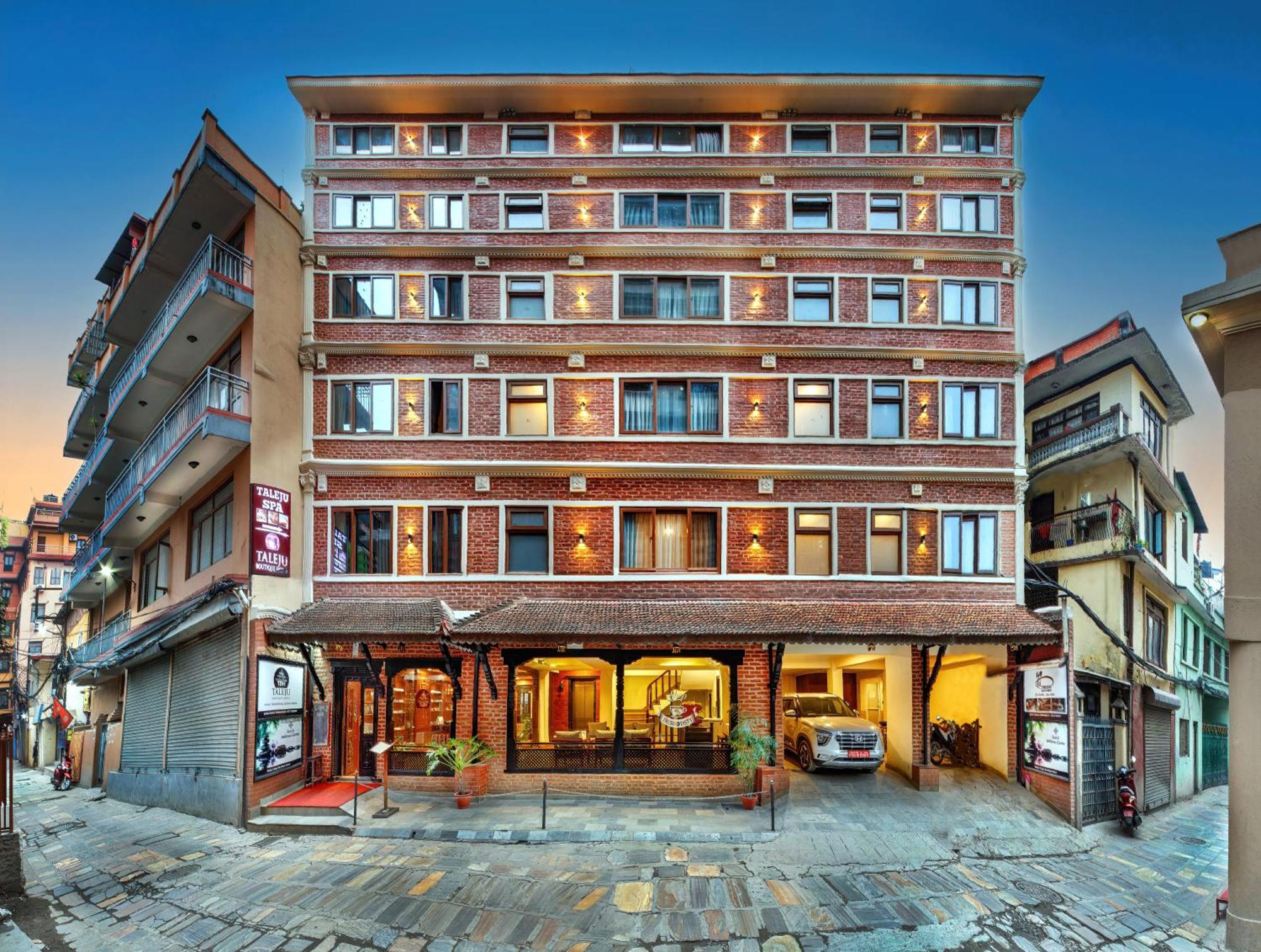 Taleju Boutique Hotel Катманду Екстериор снимка