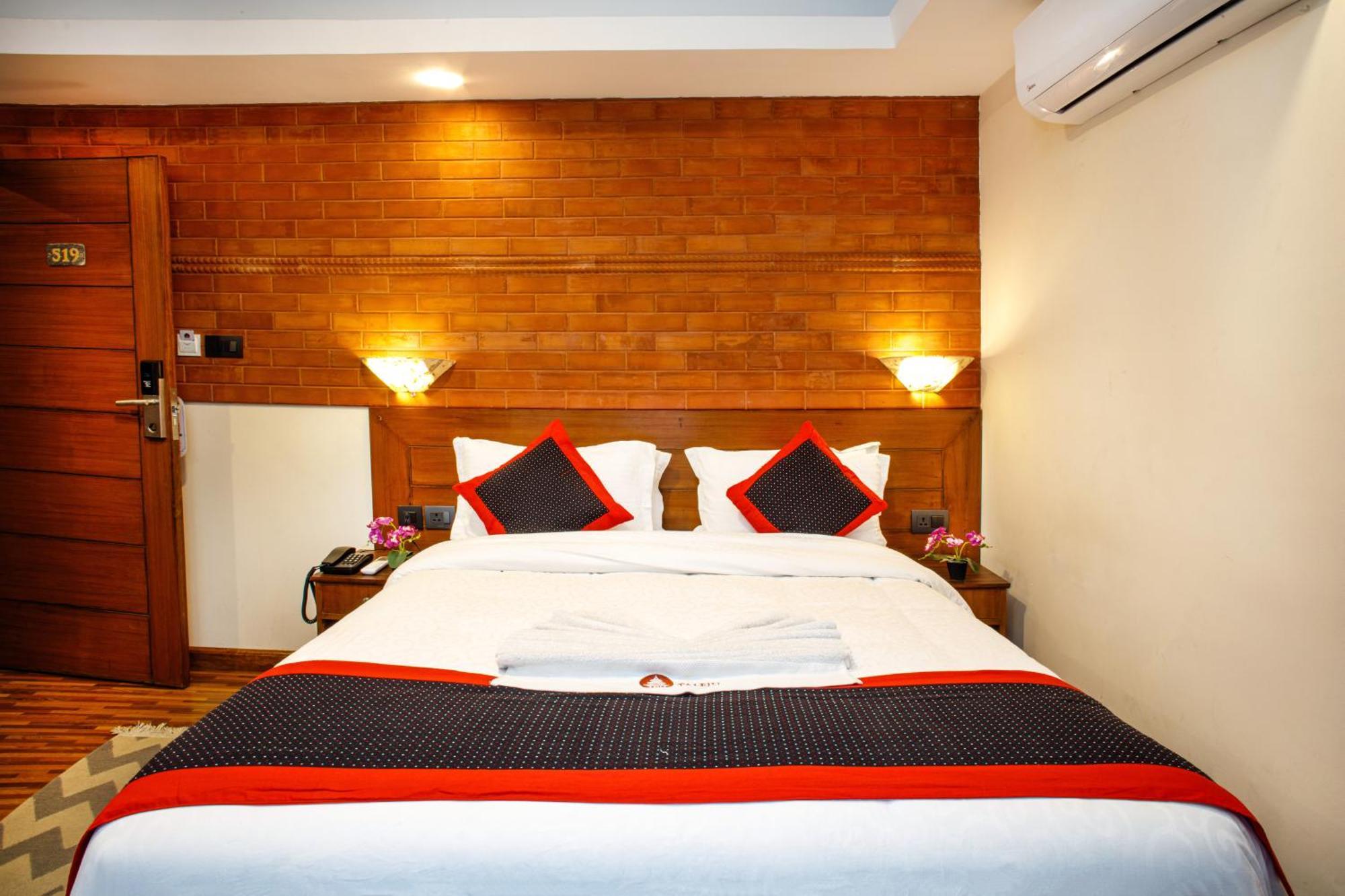 Taleju Boutique Hotel Катманду Екстериор снимка