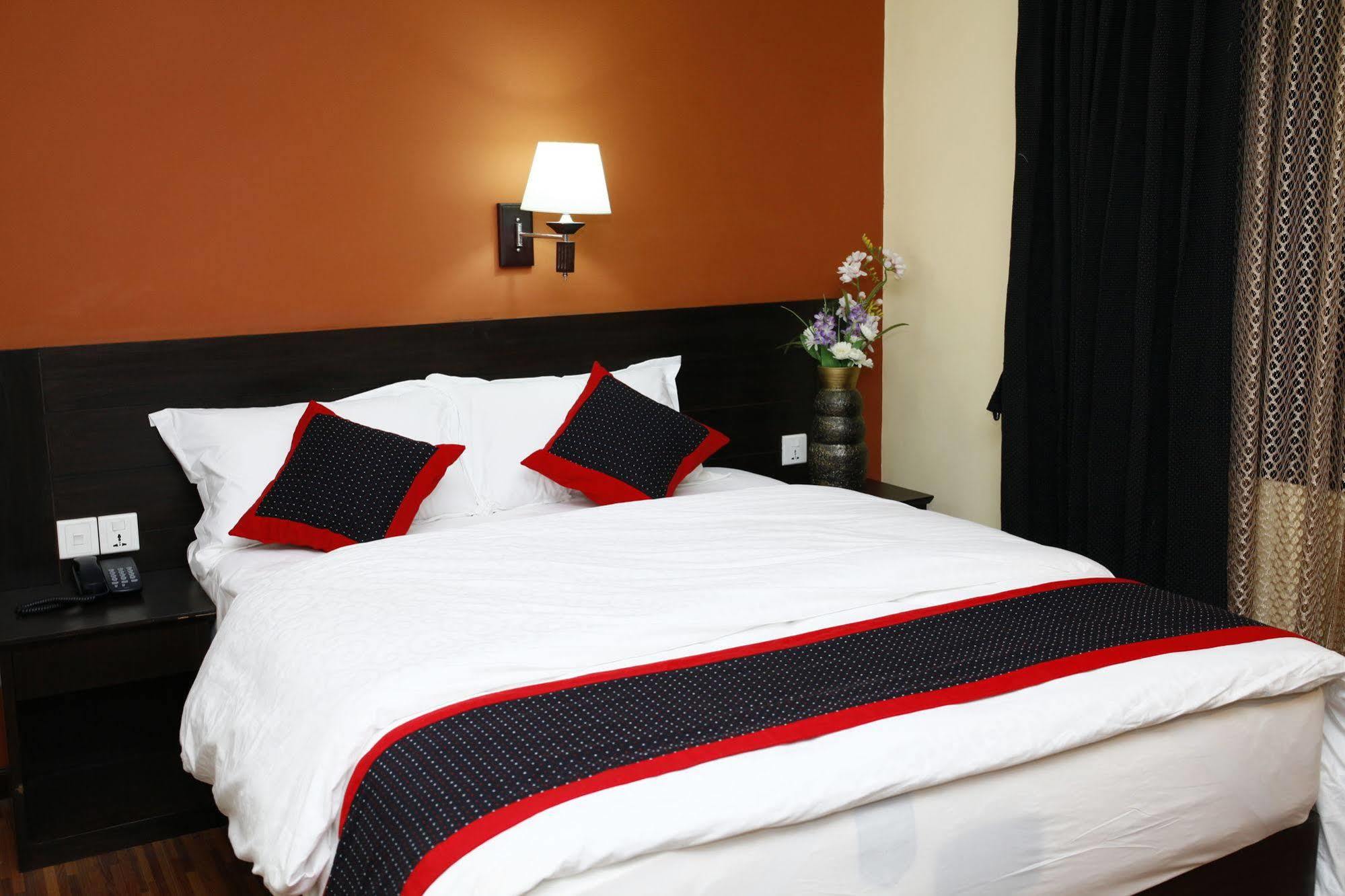 Taleju Boutique Hotel Катманду Екстериор снимка